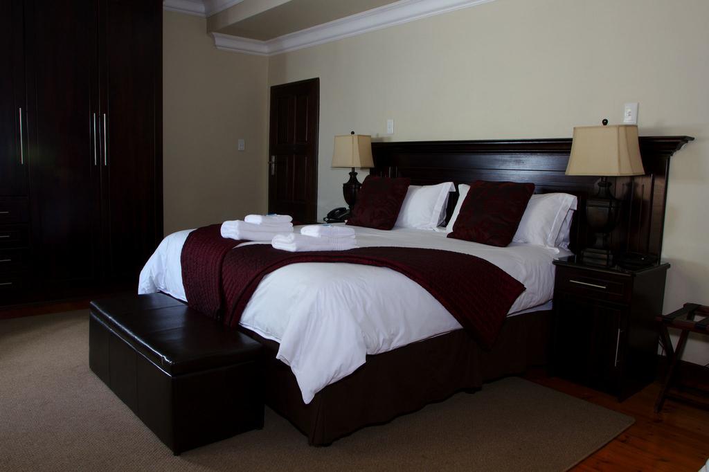 Goodey'S Guesthouse Pretoria-Noord Extérieur photo