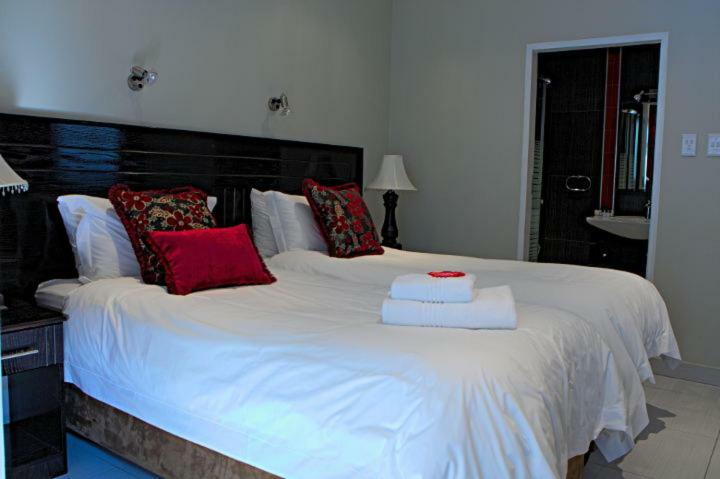 Goodey'S Guesthouse Pretoria-Noord Extérieur photo